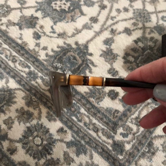 Authentic Gucci - Picture 3 of 10